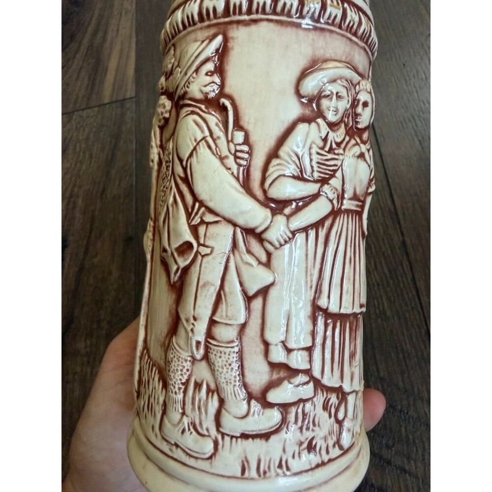 1978 Vintage Storybook Relief Tankard Mug- 6”
